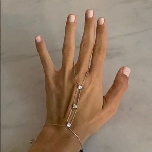 Henri Bendel silver hand chain